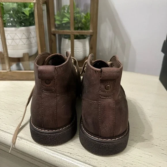 Crown and Ivy Men Boot size 10.5 - Picture 5 of 5